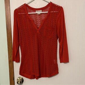 Ariat Rust Colored Chevron V-Neck Blouse Size Medium